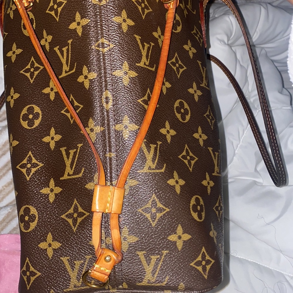 Authentic Louis Vuitton neverfull - Picture 9 of 12